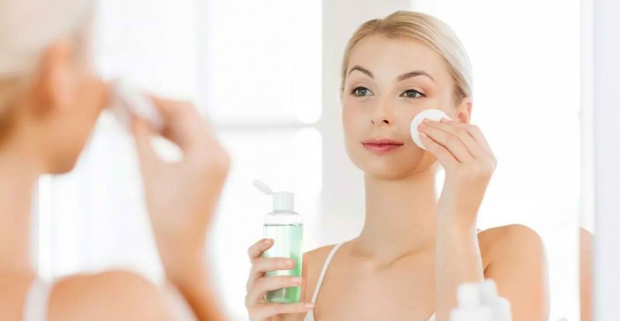 تونر پاک کننده صورت چیست؟ و چه تاثیری روی پوست دارد